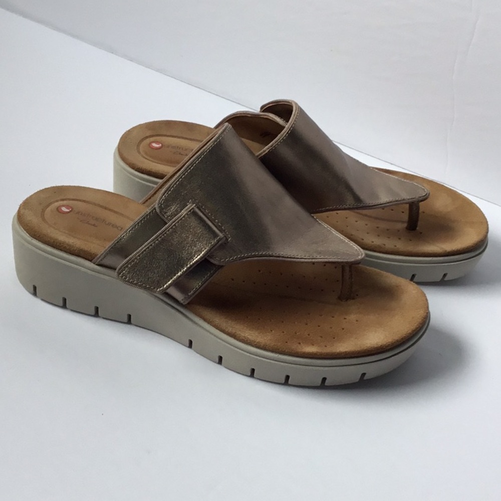 Clarks Unstuctured Un Karely Gold sandals